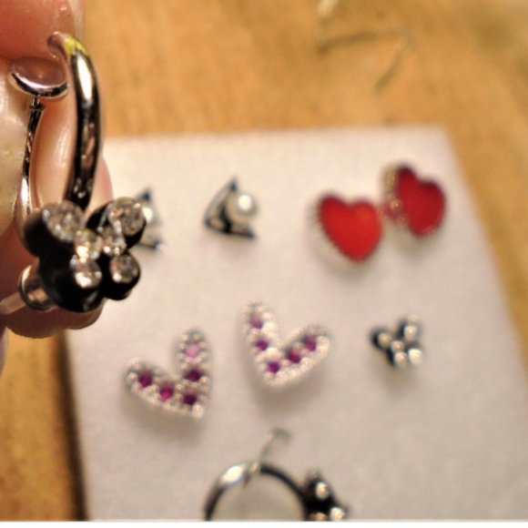 Clip on huggie Hoops, Convert/ Turn Studs into Clip on hoops, NO PIERCE - Picture 5 of 7